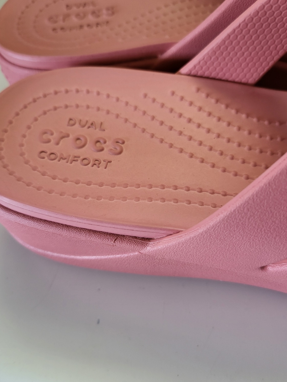 Crocs Womens Monterey Sandals Size 8 Pink Wedge Slides Shoes - Picture 4 of 7